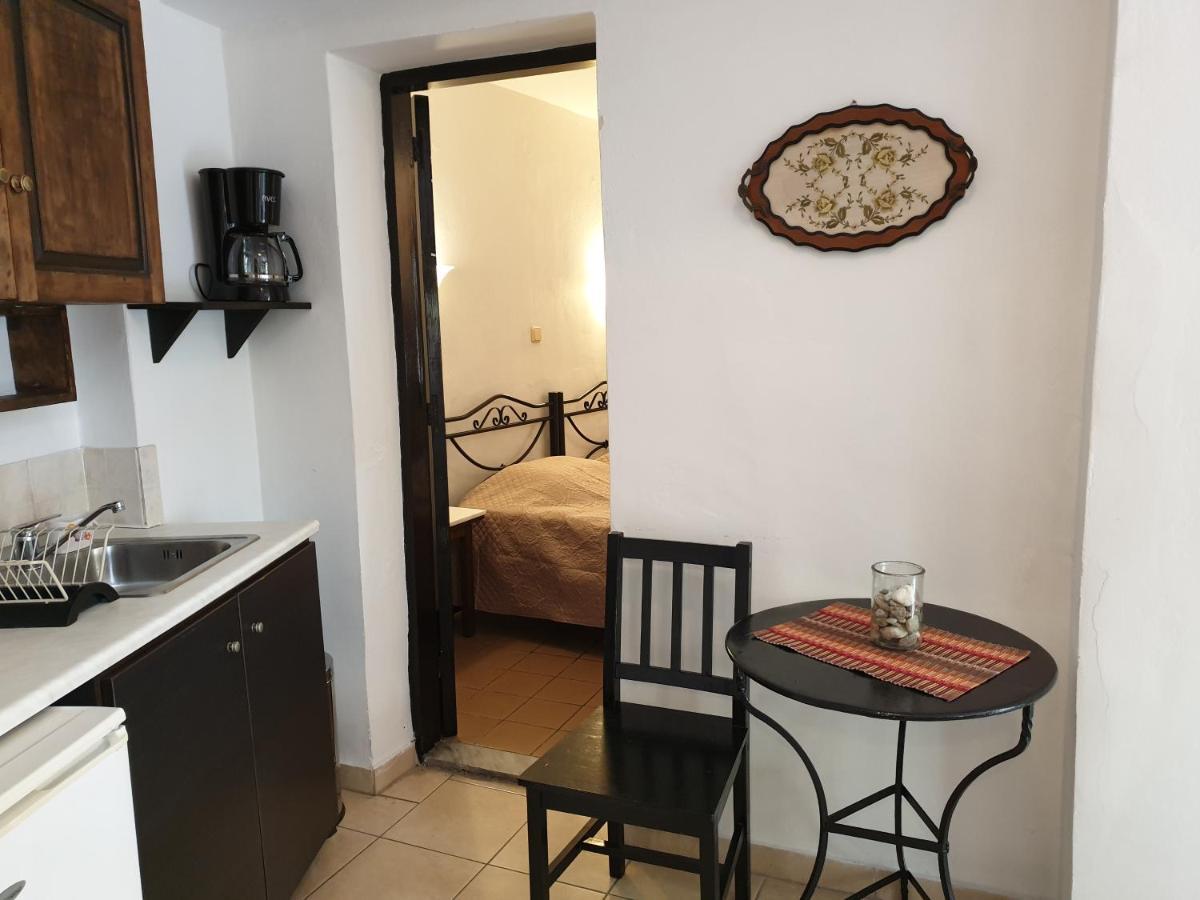 Chris Αpartments Old Town Apartamento Rhodes City Exterior foto