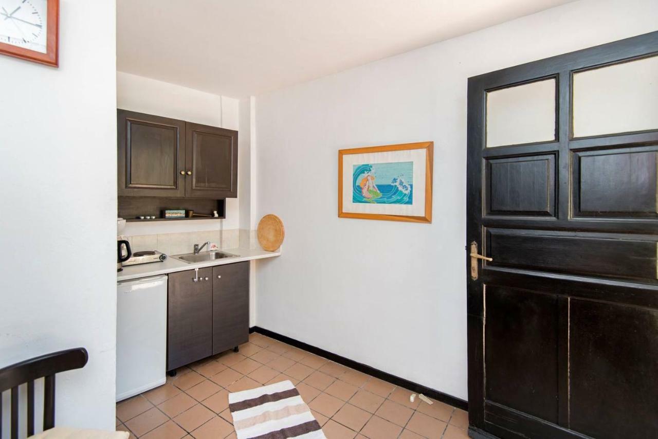 Chris Αpartments Old Town Apartamento Rhodes City Exterior foto
