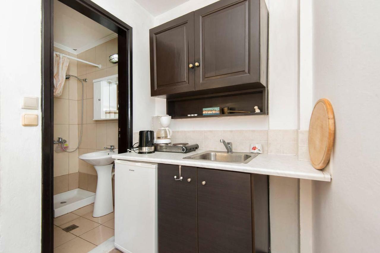 Chris Αpartments Old Town Apartamento Rhodes City Exterior foto